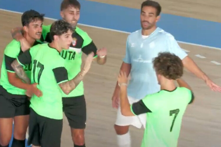 ua-ceuti-se-emplea-fondo-segundo-test-jerez-futbol-sala