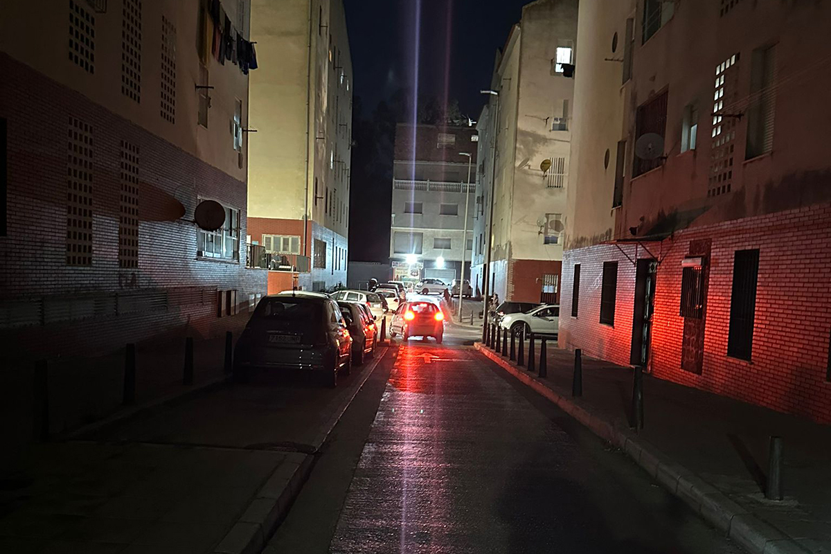 vecinos-principe-alfonso-abandonados-sin-luz-calles-002