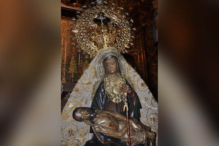 Pecherín de la Virgen de África.