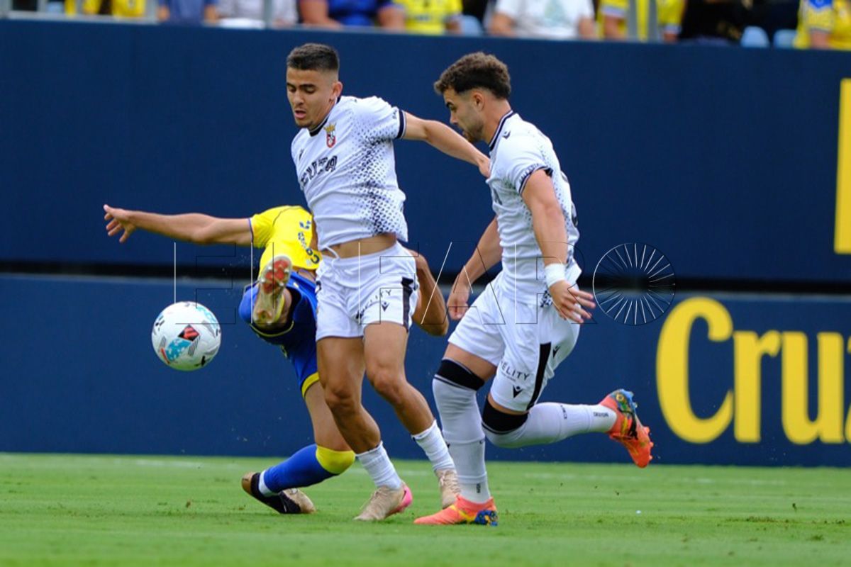 Cádiz-AD-Ceuta-primera-mitad