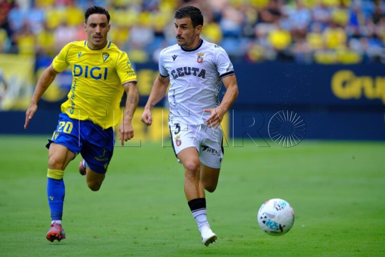 Cádiz-AD-Ceuta-primera-mitad
