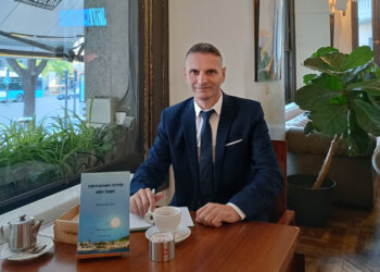 abdelkhalak-najmi-escritor-libro-conversaciones-secretas-tanger-2