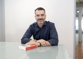 alvaro-otero-he-visitado-lugares-menciona-novela-001