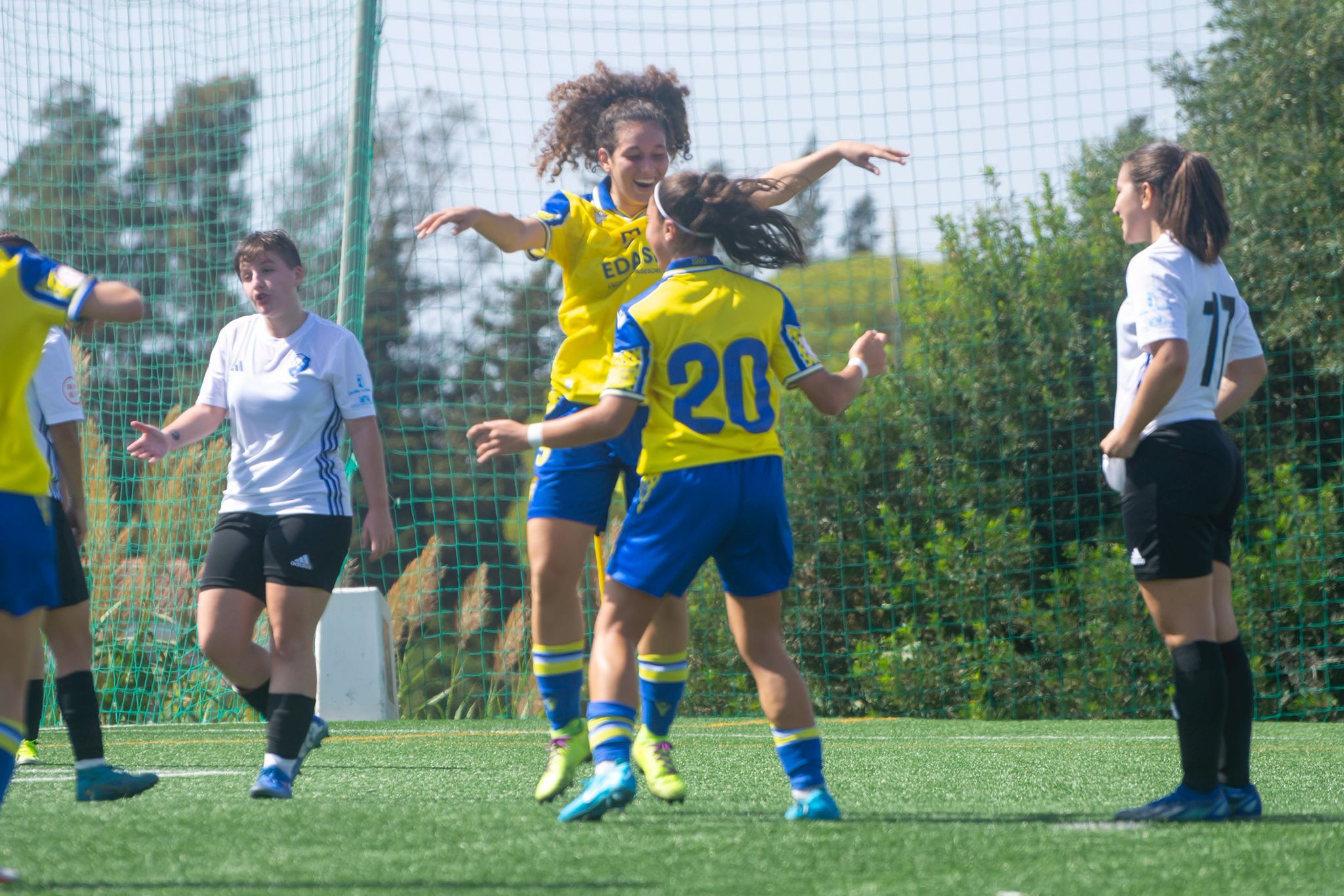 angela-ortiz-muriel-decidi-cadiz-darle-alegria-abuelo-5