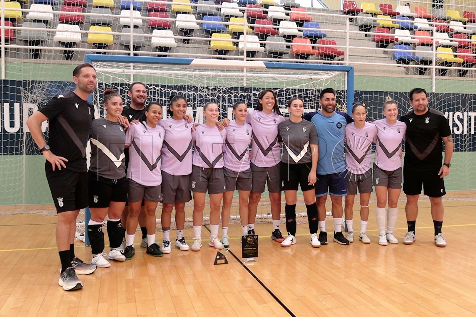 anto-fernandez-entrenamiento-debut-ad-ceuta-femenino-futbol-sala-primera-division-3
