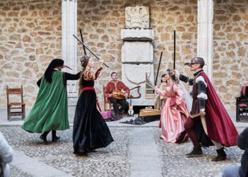 aprender-bailar-medievo-posible-ceuta-festival-001