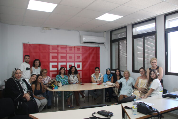 ccoo-exige-pago-plus-residencia-trabajadores-cruz-blanca