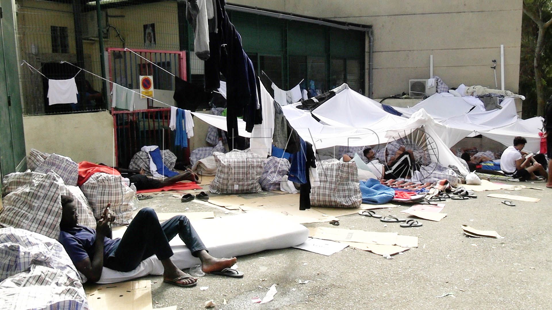 ceti-numero-2-poblado-inmigrantes-crece-puertas