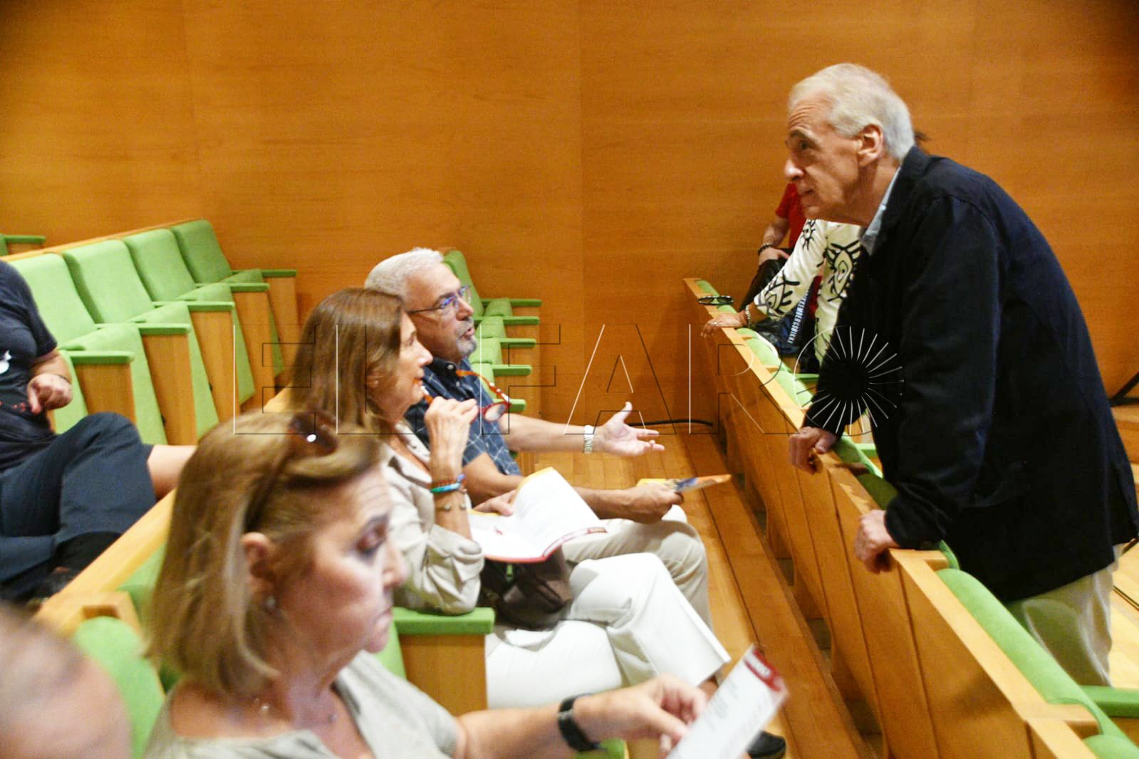 conferencia-sony-vashdev-lalawani-emilio-lamorena-foro-ceuta-siglo-xxi-ceuta-que-futuro-queremos-1