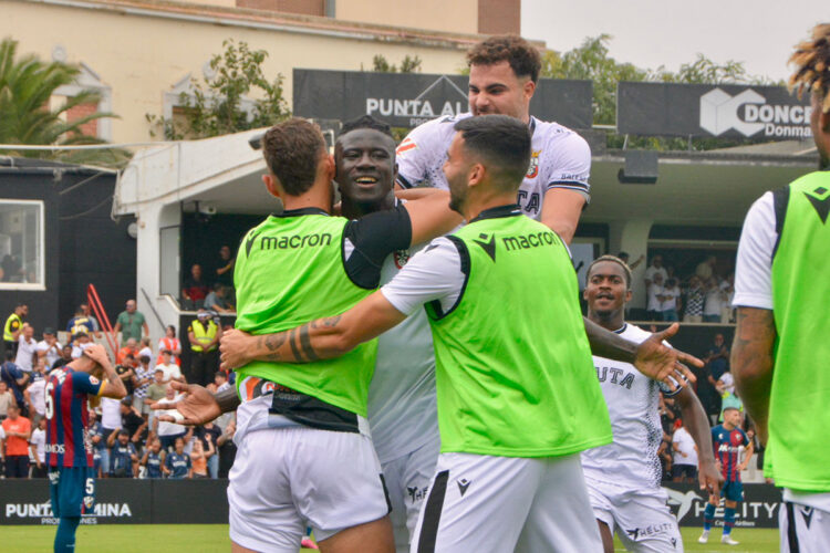 contracronica-ceuta-huesca-personalidad-actitud-adversidad-001