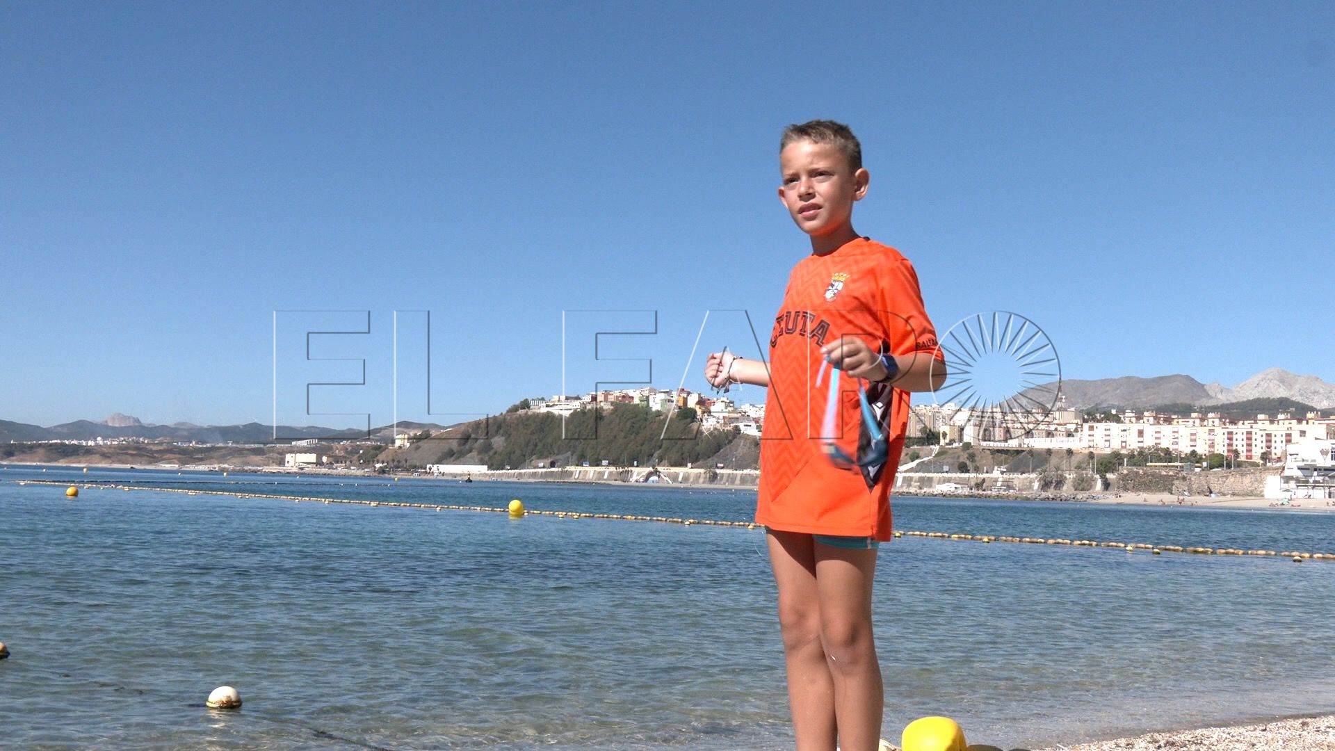 david-soto-nino-pescador-consigue-cena-anzuelo-sedal-18