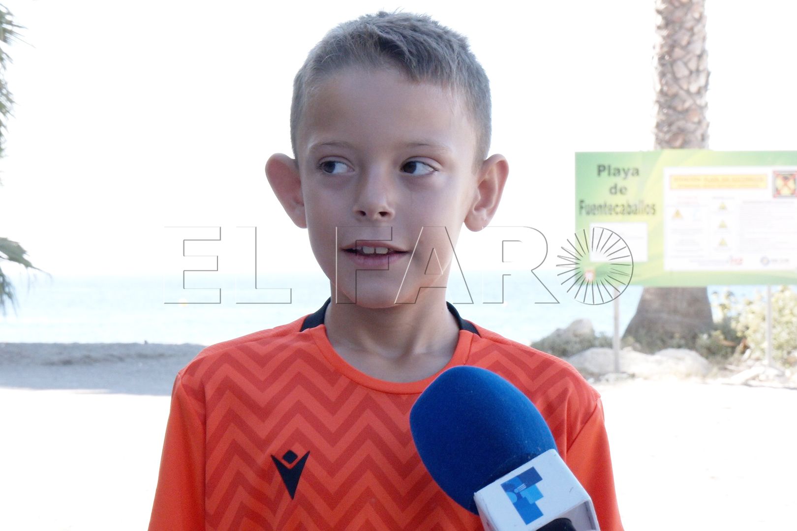 david-soto-nino-pescador-consigue-cena-anzuelo-sedal-26