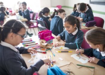 endesa-educa-vuelve-aulas-ceuta-encender-chispa-conocimiento-energetico