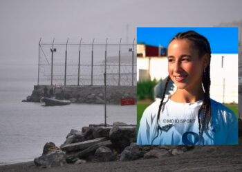 futbolista-rincon-cruza-nado-ceuta-001