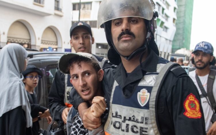 Protesters face police in Rabat