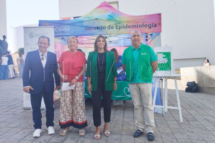 gesto-facil-salva-garras-cancer-colon-aecc-001