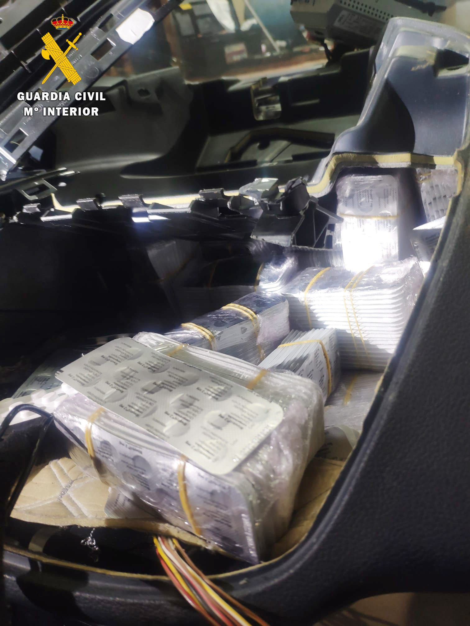 golpe-trafico-pastillas-detenido-coche-1