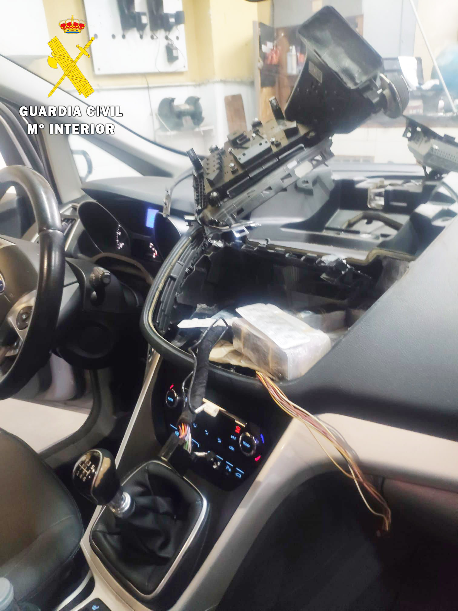 golpe-trafico-pastillas-detenido-coche-2