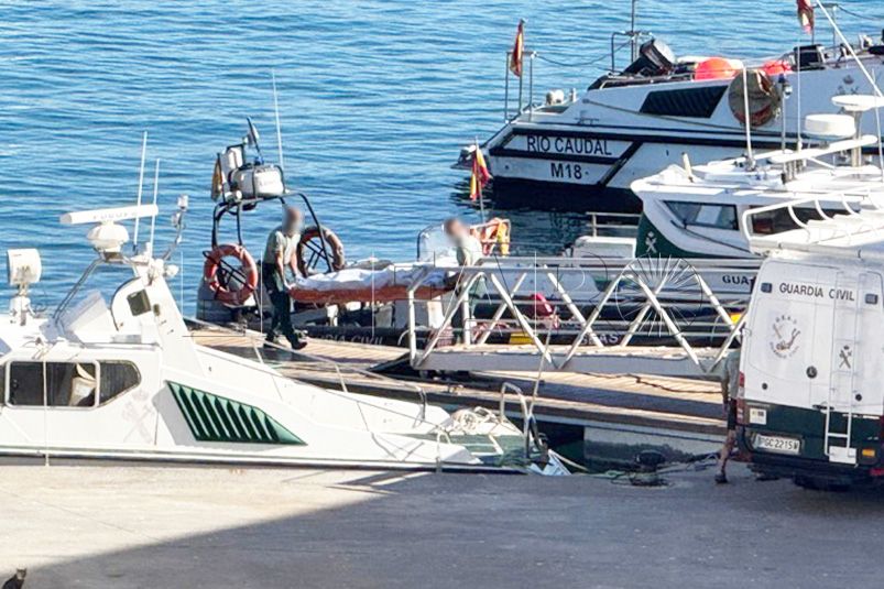 guardia-civil-recupera-cadaver-cerca-punta-almina-001