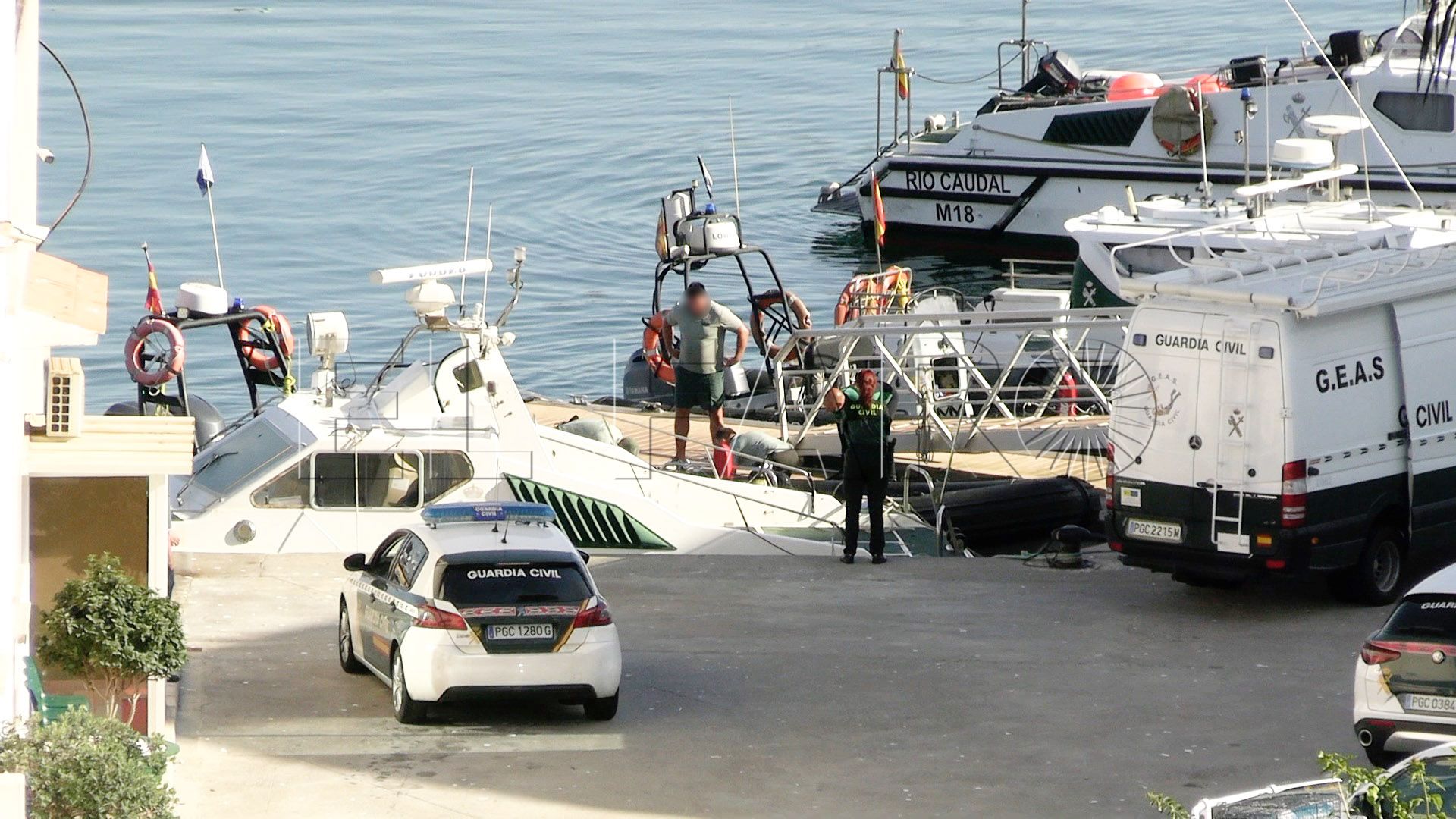 guardia-civil-recupera-otro-cadaver-sarchal-tras-noche-presion-3