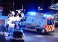 guardia-civil-salva-vida-inmigrante-punto-ahogarse-tarajal-3