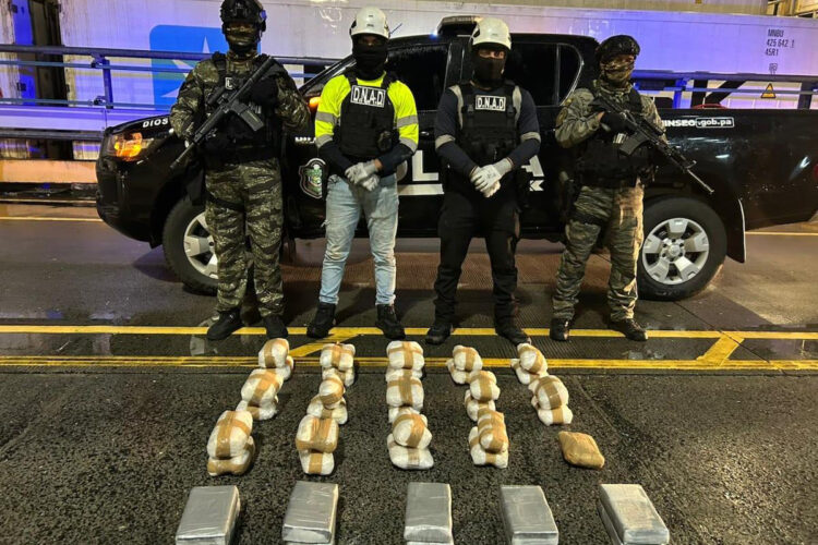 incautados-panama-paquetes-droga-procedentes-marruecos
