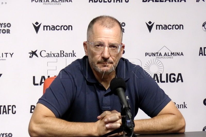 jose-juan-romero-ad-ceuta-rueda-prensa-previa-real-zaragoza-001