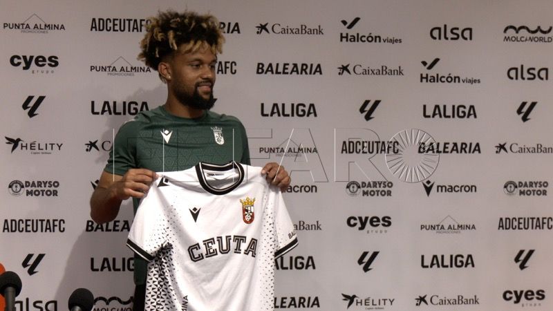 konrad-de-la-fuente-ceuta-sitio-perfecto-disfrutar-futbol-002