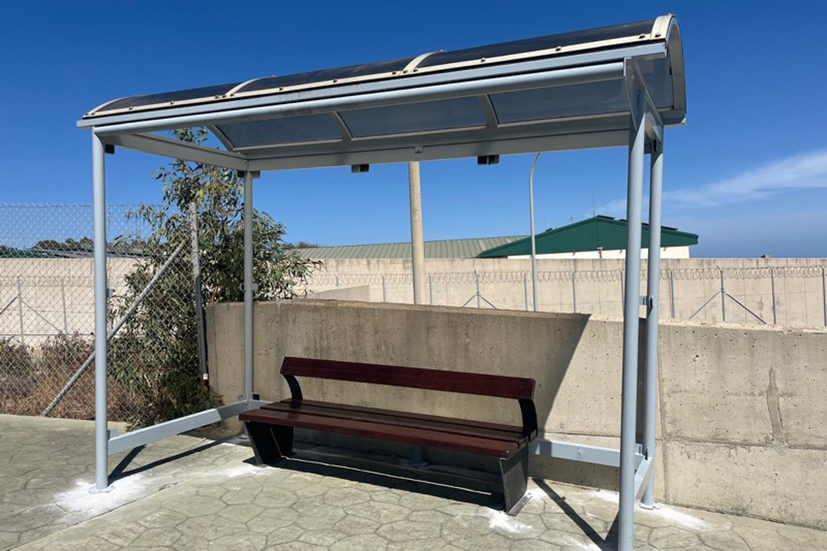 marquesina-bus-puerta-carcel-ceuta-003