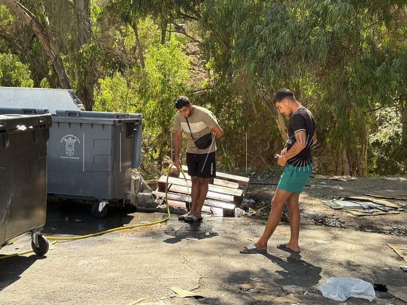 mas-mil-inmigrantes-ceti-alrededores-016