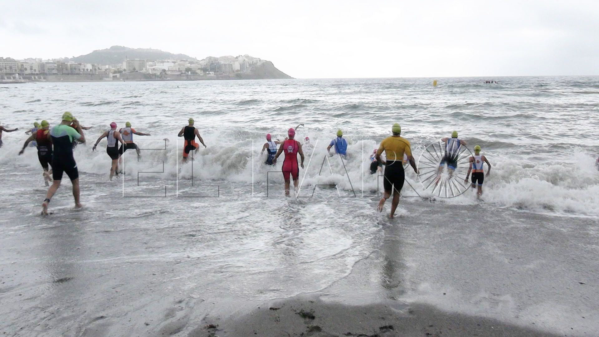 miniatura-chorrillo-acoge-triatlon-doble-super-sprint-2025