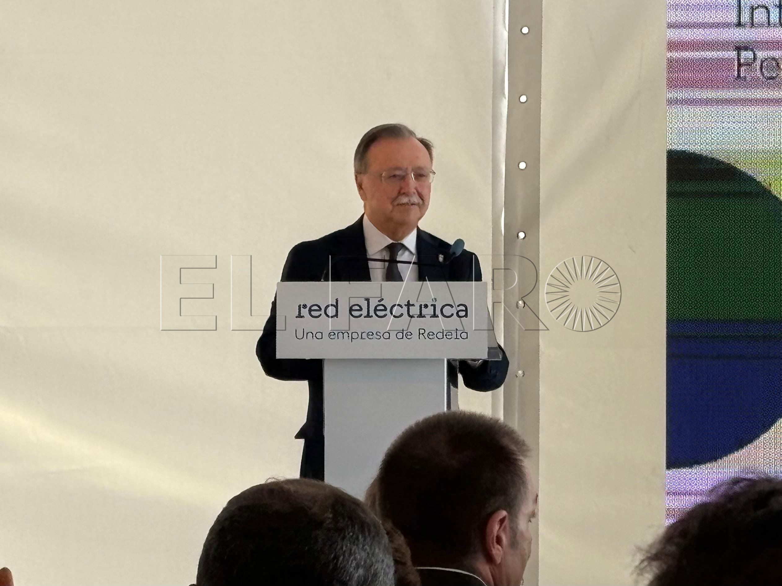 presidenta-red-electrica-beatriz-corredor-obra-cable-submarino-39