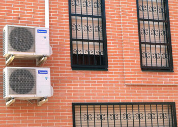 prohibido-instalar-aires-acondicionados-fachada