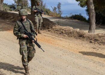 protegiendo-espana-asi-trabajan-militares-ceuta-4