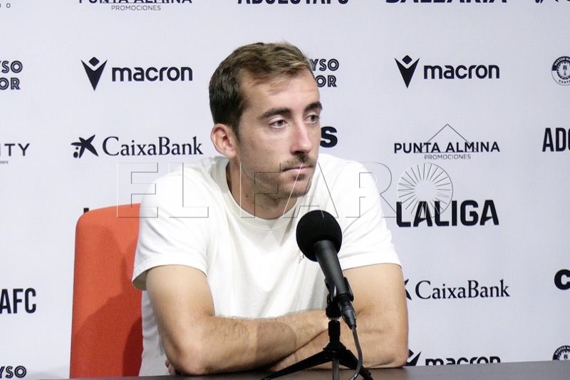 ruben-diez-ad-ceuta-rueda-prensa-previa-real-zaragoza-003