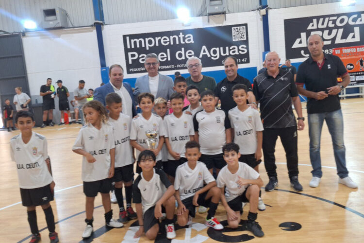 trofeo-base-ua-ceuti-culmina-premios-santa-amelia-futbol-010