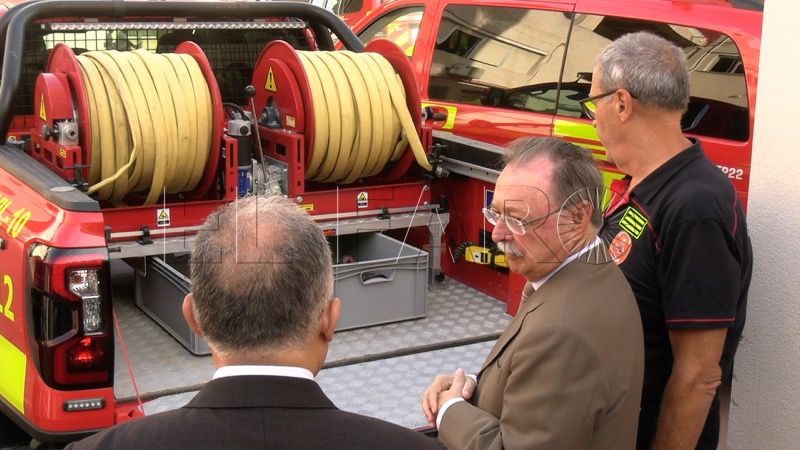 vehiculos-nuevos-moderno-gimnasio-pasarela-novedades-parque-bomberos-021