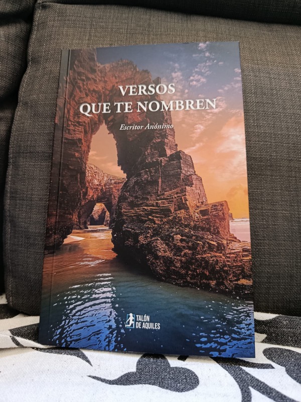 versos-que-te-nombren-primer-poemario-adil-hamed-003