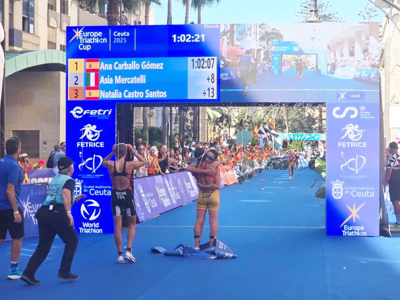 ana-carballo-ganadora-copa-europa-triatlon-2025-003
