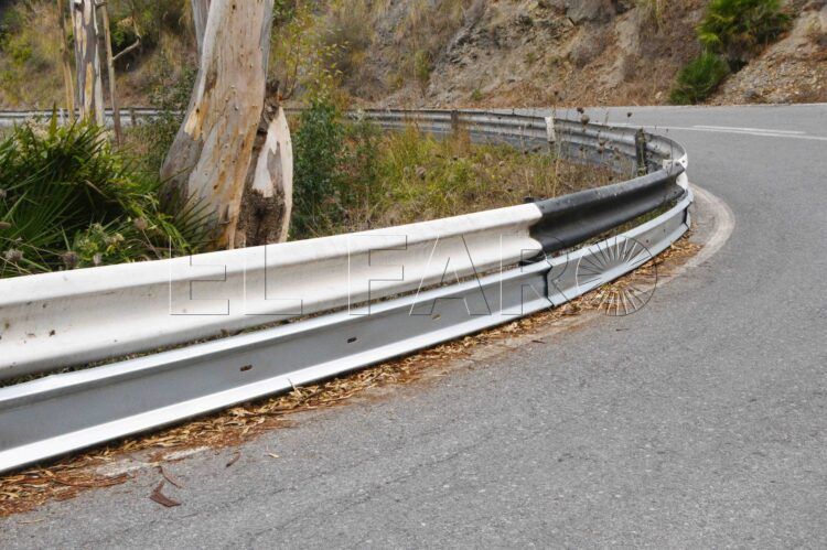 cambio-guardarrailes-realidad-seguridad-motoristas-1