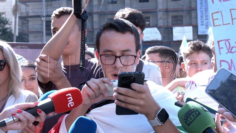 cientos-jovenes-manifiestan-frenar-genocidio-palestina-001