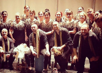 coro-luz-navidad-integrantes-agrupacion-infantil-001