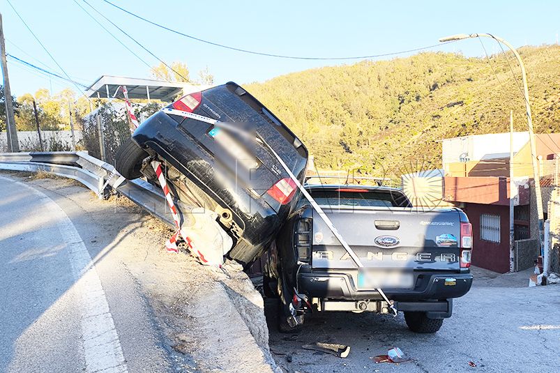 espectacular-accidente-serrallo-trafico