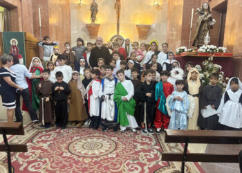 iglesia-santa-teresa-celebra-dia-santos-pulso-halloween