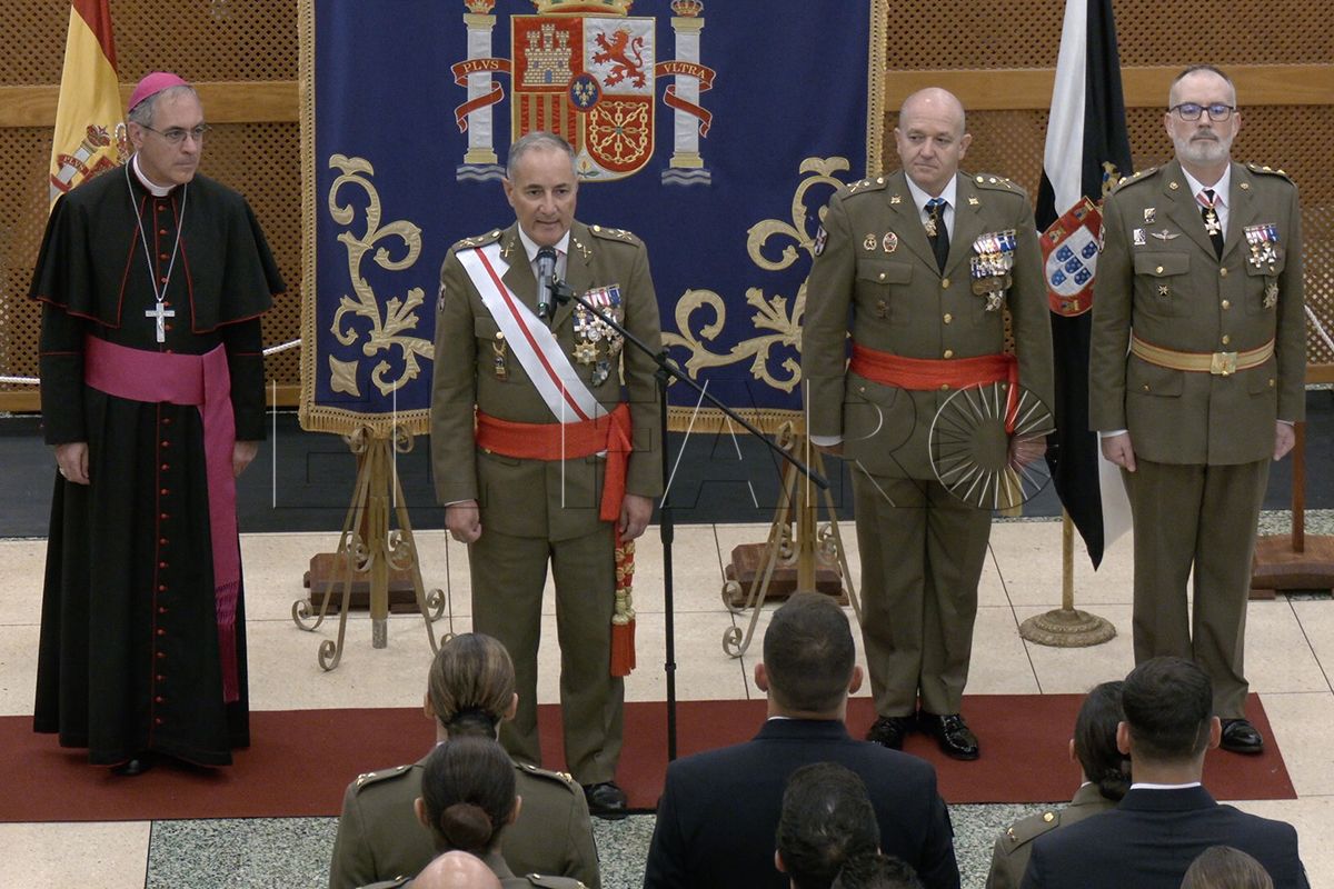 intendencia-honra-patrona-santa-teresa-acto-militar-007