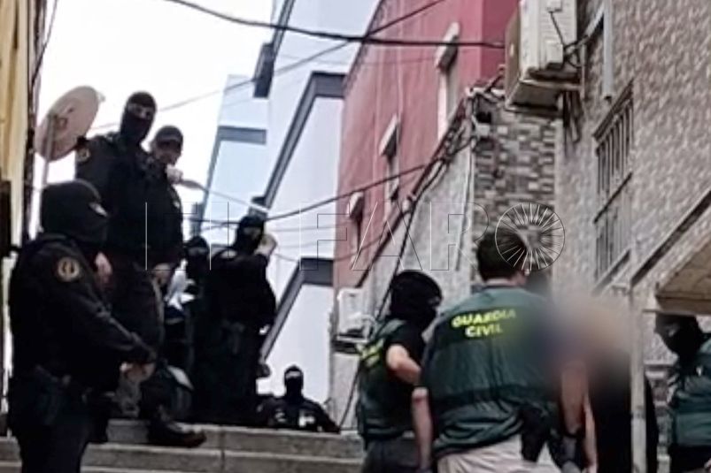 operacion-guardia-civil-trafico-inmigrantes-ceuta-3