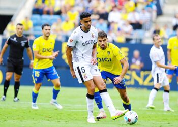 youness-siempre-me-he-fijado-sergio-busquets-ceuta-futbol-3