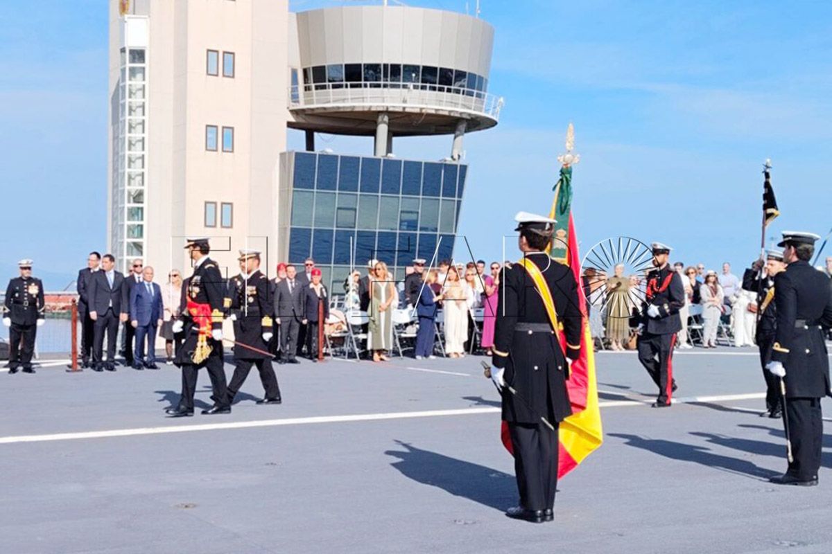 Fotos-Jura-Bandera-buque-Armada-005-1-1140x760-portada