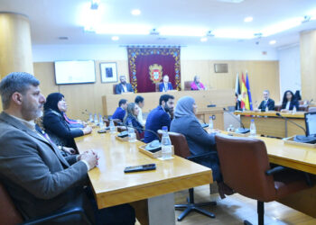 asamblea-ceuta-aprueba-acabar-lacra-violencia-genero-lectura-manifiesto-25n-2025-9