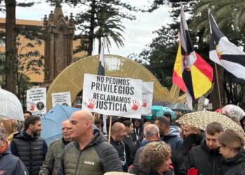 autonomos-alzan-voz-queremos-nos-dejen-trabajar-025